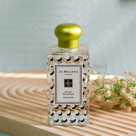 [心得] 限量Jo Malone 5月 水梨花蕾開箱 .